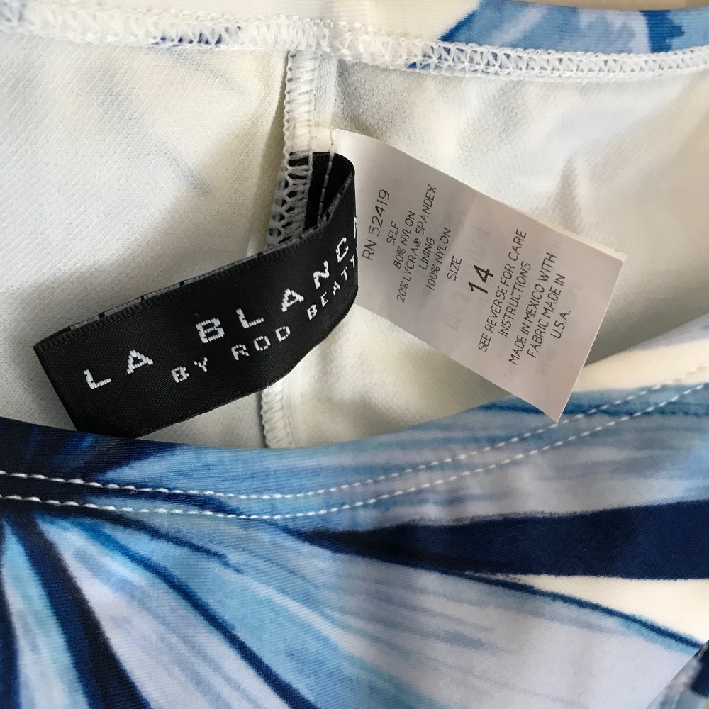 LA BLANCA 2 PIECE SWIMSUIT W/SARONG SET NWOT - Picture 6 of 11